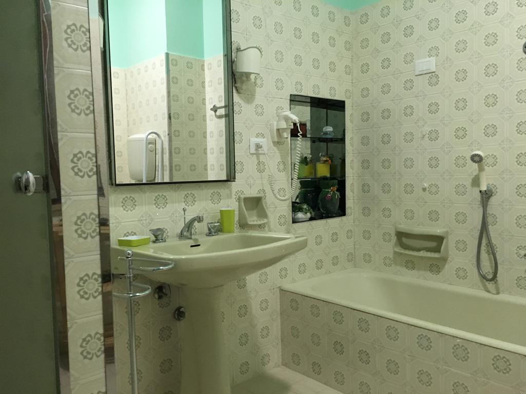 B&B La Giara Di Giambra Rosario Verona Bagian luar foto